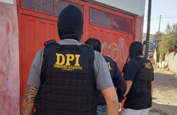 Allanaron el domicilio de un menor de 17 años por un robo en el San ...