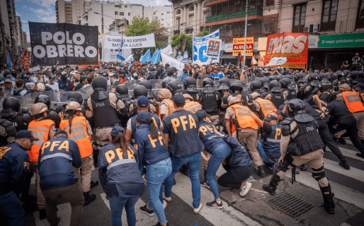 Los piqueteros confirmaron una nueva movilización y el Gobierno enfrenta otra semana de tensión en la calle