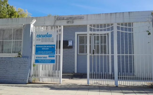 Un nene de 12 años golpeó a su maestra y le fracturó la mandíbula