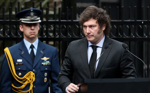 En el homenaje a los caídos en Malvinas, Milei convocó a una nueva era de reconciliación con las Fuerzas Armadas