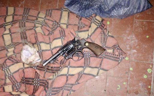 Detienen a un sujeto por balear un edificio en las 1.008