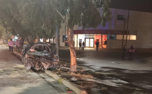 Accidente de tránsito deja un herido grave en colectora Hipólito Yrigoyen