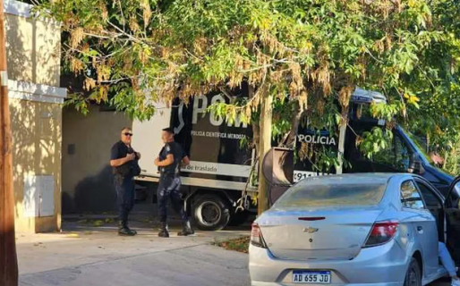 Un hombre mató a su esposa y dejó una nota antes de suicidarse: “Llamen al 911, los chicos están solos”