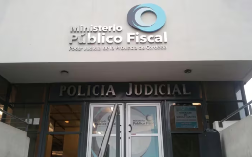 Encontraron el cuerpo de un jubilado en su casa de Córdoba: había sido apuñalado e investigan el caso