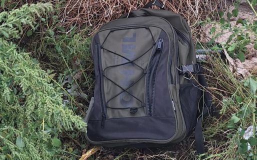 Un detenido tras robar una mochila de un auto