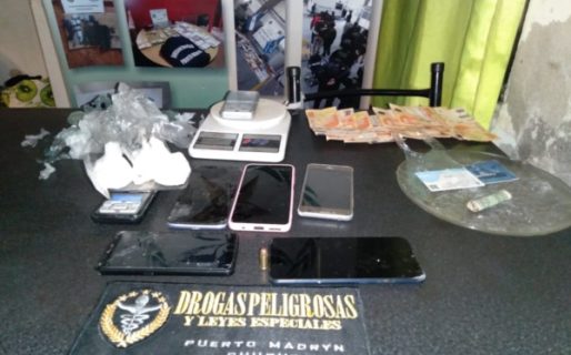 Desbaratan “kiosco” de droga y secuestran cocaína de máxima pureza