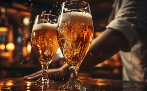 Fue a un bar, pidió un champagne y por un insólito error terminó pagando más de $800.000