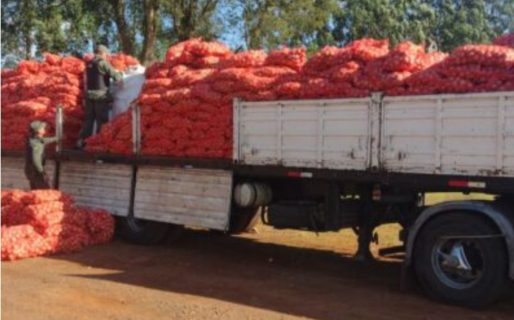Un camión de «cebollas» llevaba oculta una tonelada de cobre
