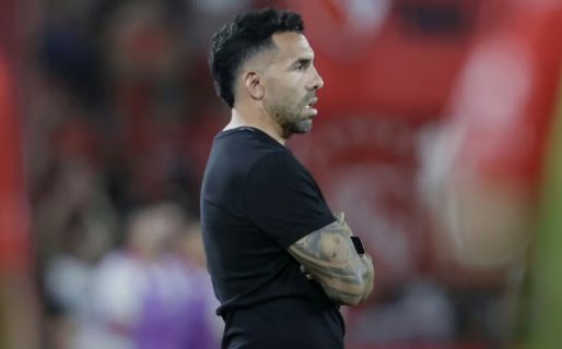 Los motivos de la renuncia de Carlos Tevez a su cargo como DT de Independiente