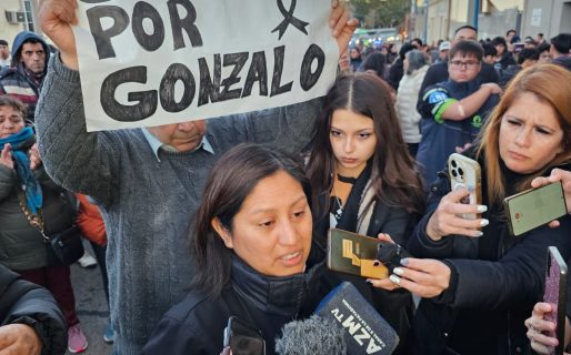 «Uno los cuida, les da protección y cualquier persona le arrebata la vida por un celular»