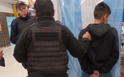 Un hombre fue detenido por intentar sustraer productos de un supermercado