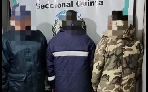 Robaron en una farmacia, escaparon pero fueron detenidos a los pocos metros