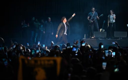 Una celebrity con el camarín en llamas