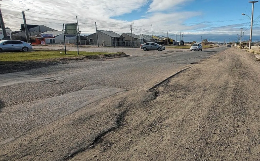 Cansados del mal estado de la Ruta Provincial Nº 39 los vecinos juntan firmas para exigir su reparación