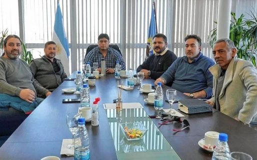 Vidal se reunió con Intendentes de la zona Norte de Santa Cruz para garantizar los puestos de trabajo que dejará YPF