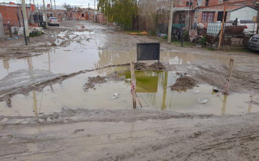 Vecinos del barrio Comipa denuncian «obras inconclusas y estado de abandono»