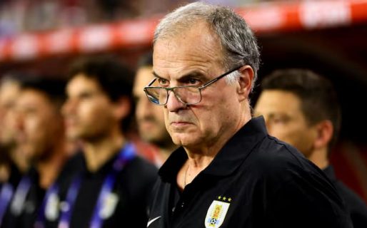 Marcelo Bielsa fue suspendido en la Copa América y no podrá dirigir el próximo partido de Uruguay