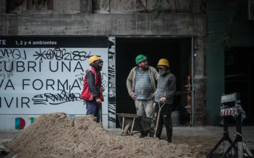 Desde el cambio de gobierno se perdieron casi 100.000 puestos de trabajo del sector privado