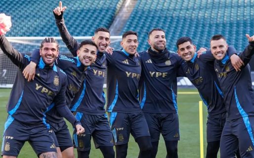 Un futbolista de la Selección argentina podría irse a jugar con el Dibu Martínez después de la Copa América