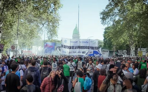 Docentes universitarios anunciaron que harán un paro por 48 horas y se movilizarán contra la Ley Bases