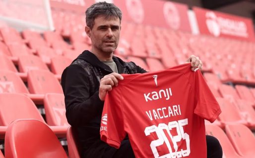 Vaccari fue presentado como DT de Independiente en reemplazo de Carlos Tevez