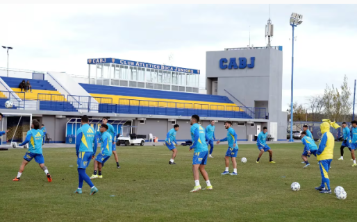 El desafiante mensaje de Boca en sus redes sociales después de la reunión entre Riquelme y los jugadores