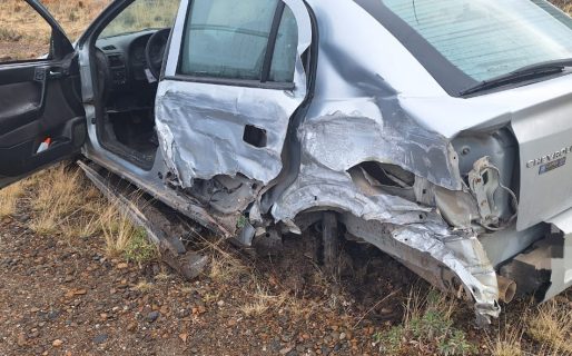 Un colectivo y un auto colisionaron sobre Ruta 39