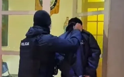Amenazó con un arma blanca a un sujeto en la Terminal de Ómnibus