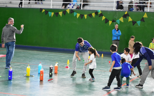 Primer encuentro del año para la Educación Física Infantil