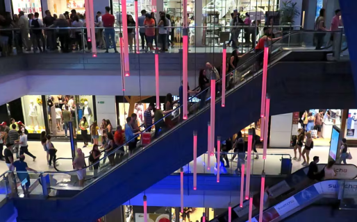 El estudio que muestra que la clase media es la que más sufre el ajuste y los consumos que recorta