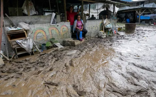 Ecuador suma 19 muertos en diez días de lluvias intensas