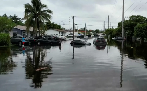 Tormenta tropical golpea a la Florida y pone a Miami bajo alerta de inundaciones repentinas catastróficas