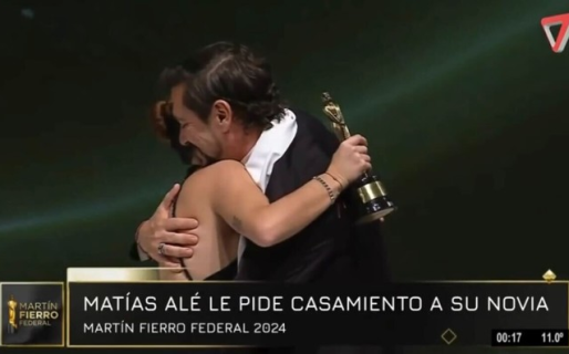Matías Alé le propuso casamiento a su novia de 22 años en los Martín Fierro Federal
