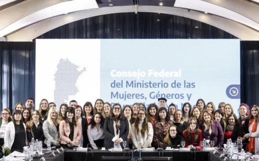 El Gobierno desvinculó a 685 empleados del disuelto Ministerio de la Mujer