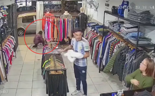 Una banda de delincuentes usó a una nena como señuelo para robar ropa en un local