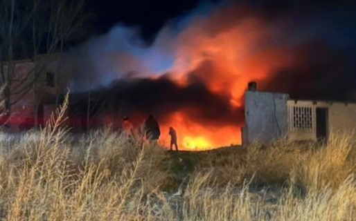Se les incendió la casa mientras miraban televisión