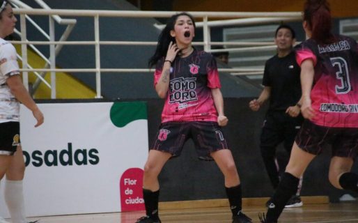 Futsal: La selección femenina de Comodoro accedió a las semifinales