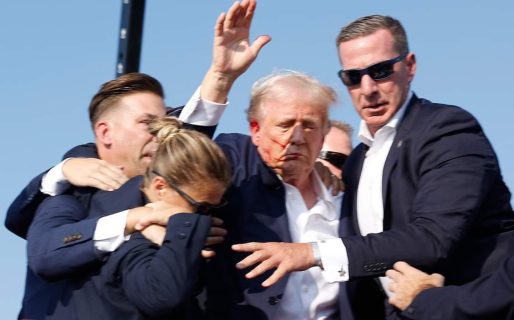 Disparan en un acto de Donald Trump, que quedó herido y fue retirado por agentes del Servicio Secreto