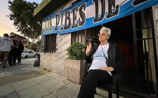 La “abuela la la la” del Mundial fue víctima de un violento asalto: le robaron dinero y joyas