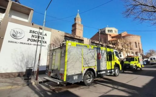 Se metió a un pozo de 18 metros para recuperar su celular y lo tuvieron que rescatar los bomberos