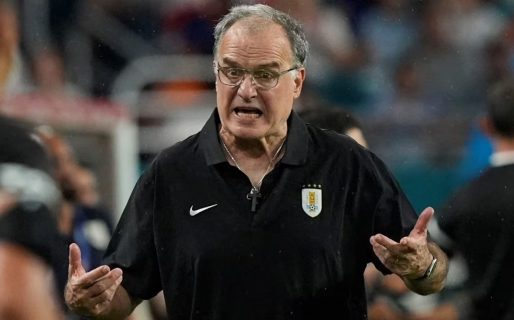 Bielsa explotó como nunca antes tras la caída de Uruguay: apuntó contra EEUU, el FBI y habló de amenazas