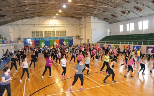 Realizarán una masterclass y workshop de zumba en el Huergo