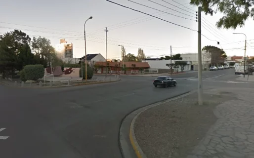 Este miércoles cortarán las calles Alsina y Rawson por tareas de saneamiento