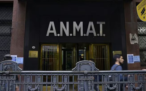 La ANMAT prohibió la venta de una conocida golosina y una serie de productos keto