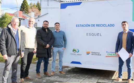 PAE entregó estaciones de reciclado en distintas localidades del valle y la cordillera