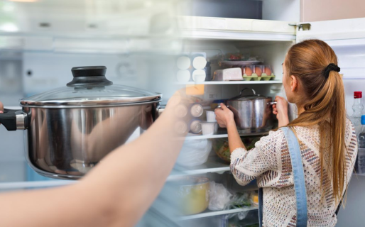 Por qué nunca se tiene que guardar una olla con comida en la heladera