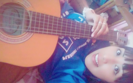 Tuvo que vender su guitarra por cuestiones económicas y ahora busca recuperarla