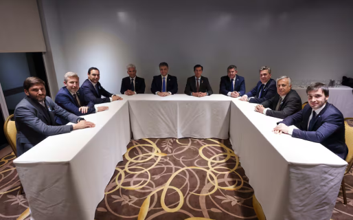 Llegó Javier Milei a Tucumán y se prepara para la firma del Acta