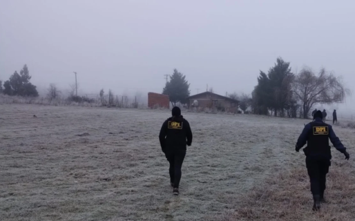 Abuso y allanamientos en El Hoyo: el caso de trata que complica a uno de los sospechosos