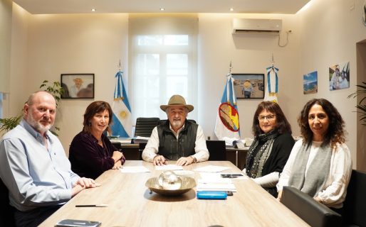 Firmaron un convenio para potenciar la educación digital en los jóvenes